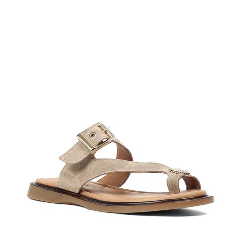 Kadın Bej Bilekten Tokalı Süet Deri Sandalet