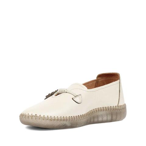 Kadın Bej Çiçek Detaylı Deri Ayakkabı