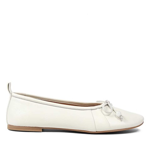 Kadın Bej Deri Babet