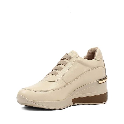 Kadın Bej Dolgu Topuklu Deri Sneaker