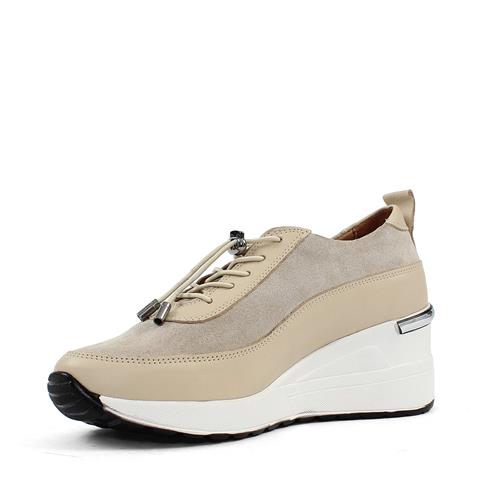 Kadın Bej Dolgu Topuklu Süet Deri Sneaker
