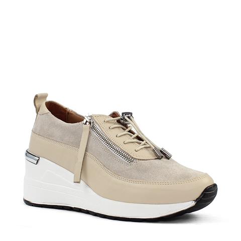 Kadın Bej Dolgu Topuklu Süet Deri Sneaker