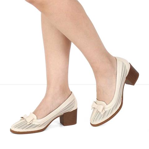 Kadın Bej Kalın Topuklu Deri Klasik Ayakkabı