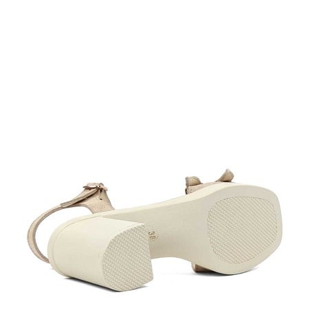 Kadın Bej Kalın Topuklu Süet Deri Sandalet