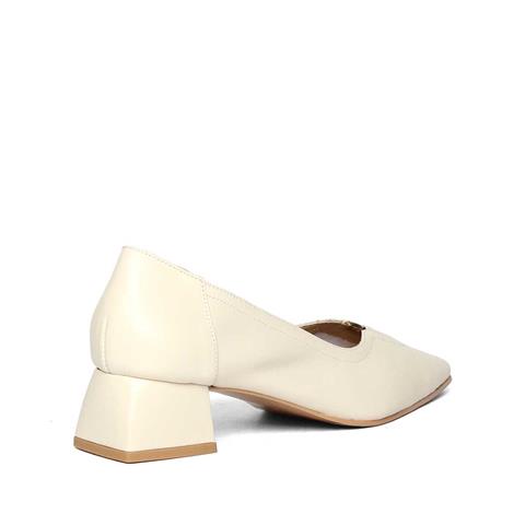 Kadın Bej Kısa Kalın Topuklu Deri Klasik Ayakkabı