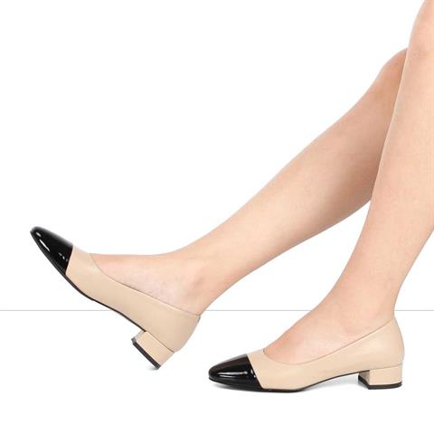 Kadın Bej Kısa Kalın Topuklu Siyah Rugan Deri Klasik Ayakkabı