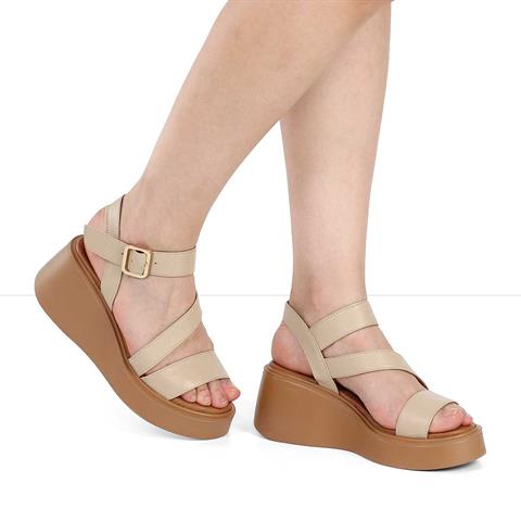 Kadın Bej Platform Topuklu Deri Sandalet