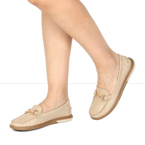 Kadın Bej Tokalı Deri Ayakkabı