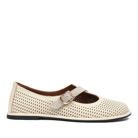 Kadın Bej Tokalı Deri Ayakkabı