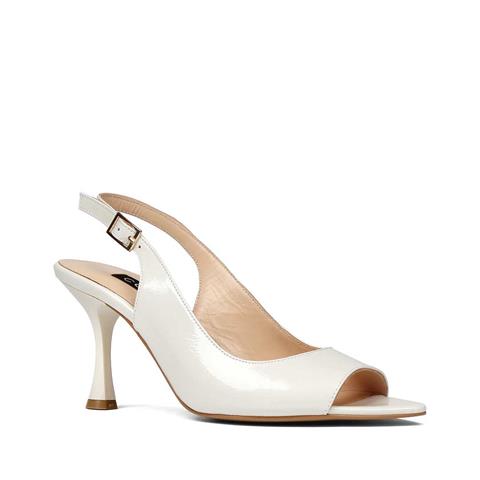 Kadın Bej Tokalı İnce Topuklu Rugan Deri Klasik Ayakkabı