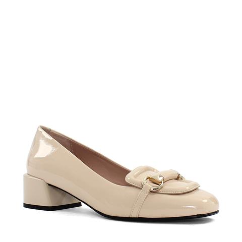 Kadın Bej Tokalı Kalın Topuklu Rugan Deri Klasik Ayakkabı