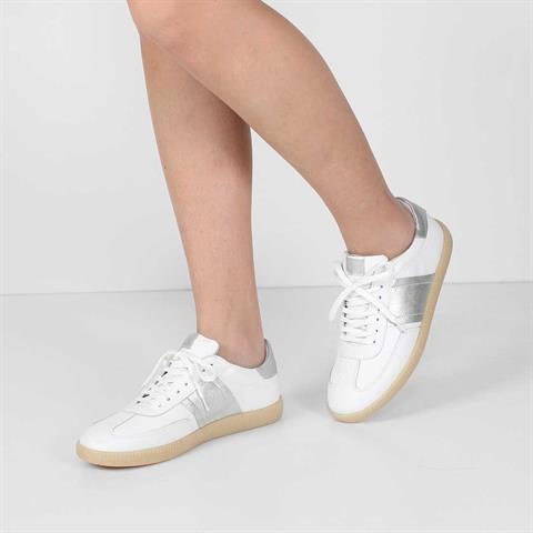 Kadın Beyaz Bağcıklı Deri Sneaker