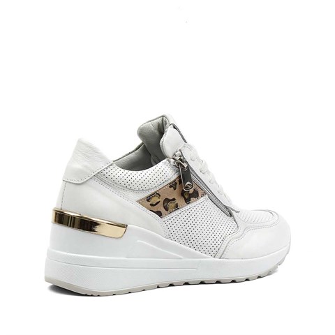 Kadın Beyaz Bağcıklı Dolgu Topuklu Deri Sneaker