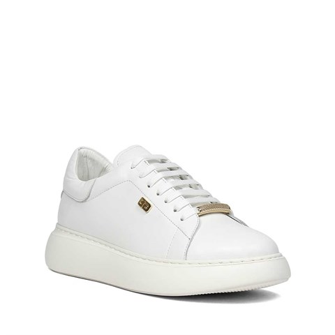 Kadın Beyaz Bağcıklı Kalın Tabanlı Deri Sneaker
