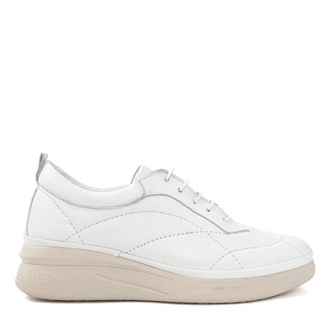 Kadın Beyaz Bağcıklı Kalın Tabanlı Deri Ayakkabı