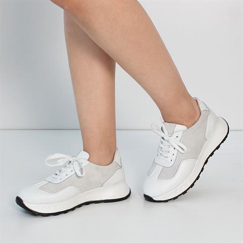 Kadın Beyaz Bağcıklı Kalın Tabanlı Süet Deri Sneaker