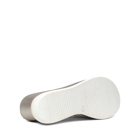 Kadın Beyaz Dolgu Topuklu Deri Terlik