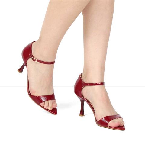 Kadın Bordo İnce Topuklu Rugan Deri Klasik Ayakkabı