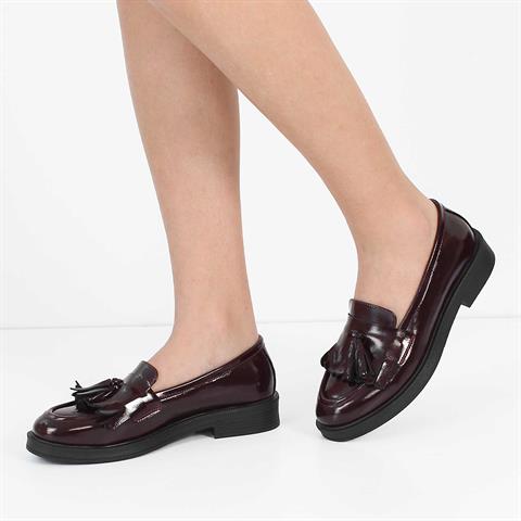Kadın Bordo Püsküllü Rugan Deri Loafer