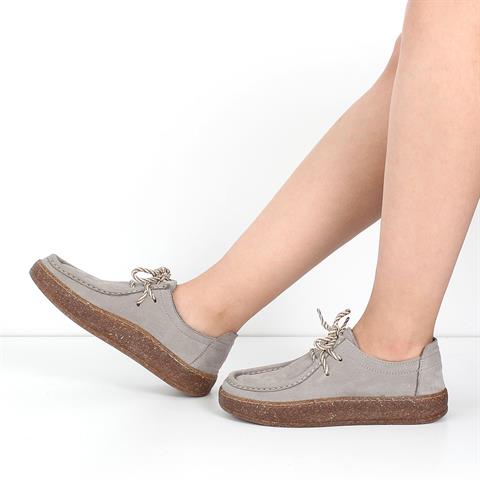 Kadın Gri Bağcıklı Kalın Tabanlı Nubuk Deri Ayakkabı