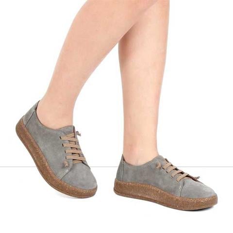 Kadın Gri Bağcıklı Kalın Tabanlı Süet Deri Ayakkabı