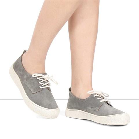 Kadın Gri Bağcıklı Kalın Tabanlı Süet Deri Ayakkabı