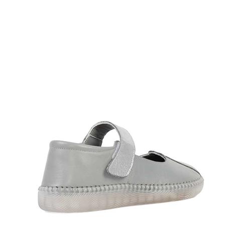 Kadın Gri Bantlı Önü Kapalı Deri Ayakkabı