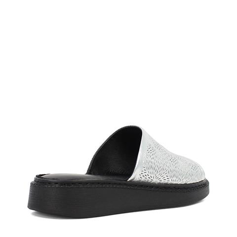 Kadın Gümüş Deri Terlik