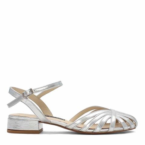 Kadın Gümüş İnce Bantlı Deri Sandalet