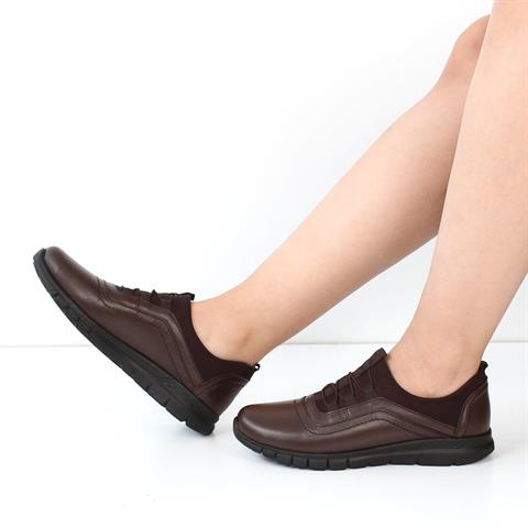 Kadın Kahverengi Bağcıklı Deri Ayakkabı