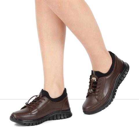 Kadın Kahverengi Bağcıklı Deri Ayakkabı
