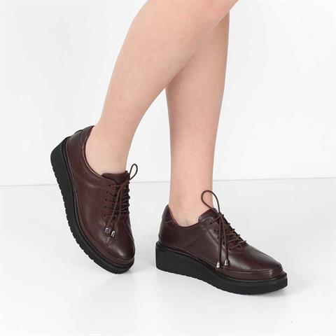 Kadın Kahverengi Bağcıklı Dolgu Topuklu Deri Ayakkabı