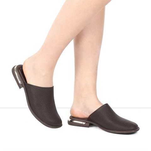 Kadın Kahverengi Deri Terlik