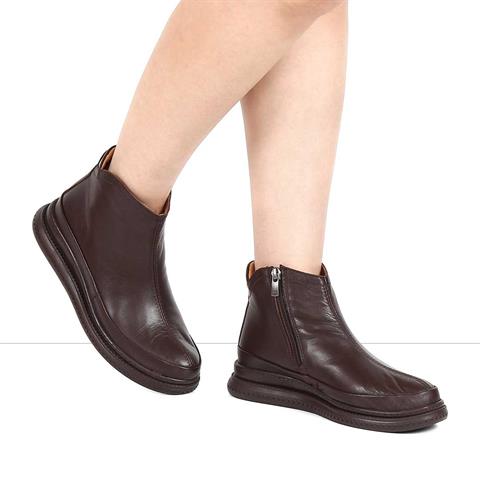 Kadın Kahverengi Fermuarlı Deri Bot