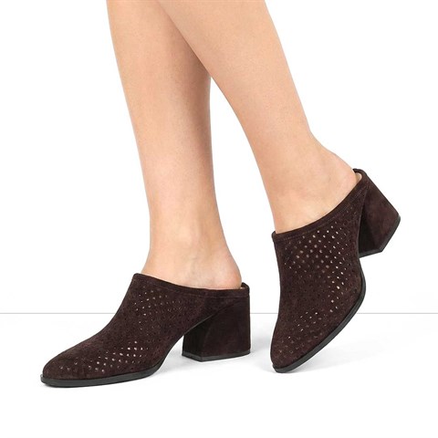 Kadın Kahverengi Kalın Topuklu Süet Deri Terlik