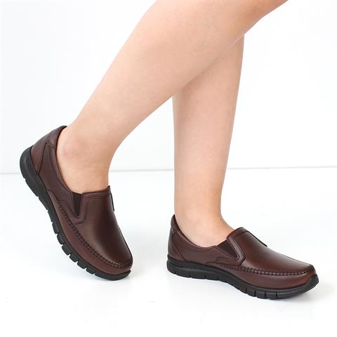 Kadın Kahverengi Lastikli Dikiş Detaylı Deri Ayakkabı