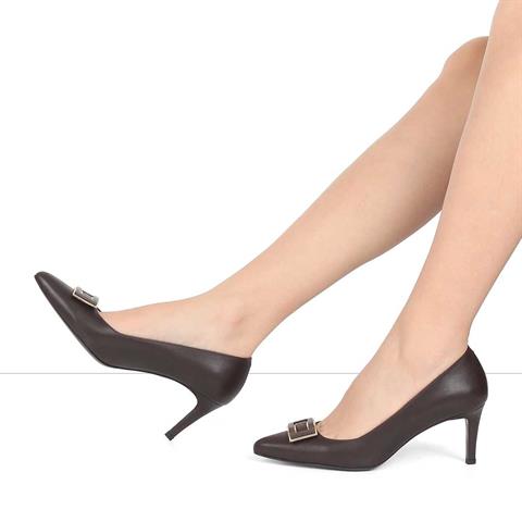 Kadın Kahverengi Tokalı İnce Topuklu Deri Klasik Ayakkabı