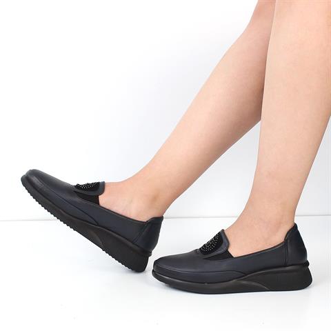 Kadın Lacivert Dolgu Topuklu Deri Ayakkabı