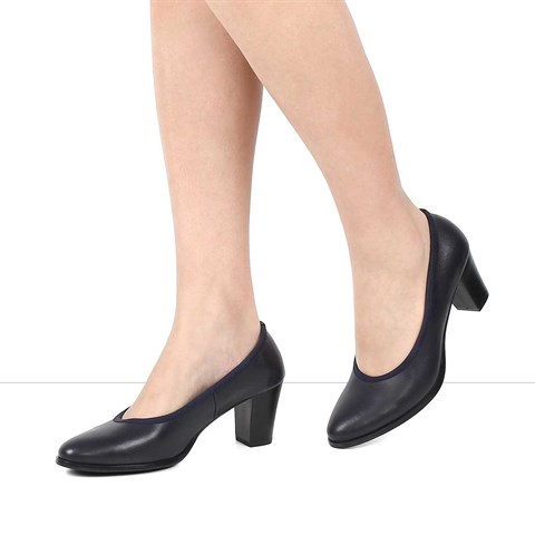 Kadın Lacivert Kalın Topuklu Deri Ayakkabı