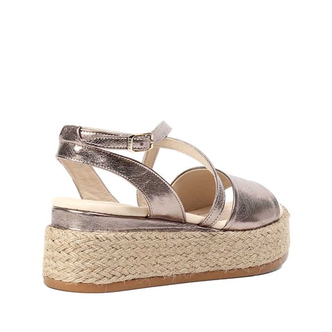 Kadın Platin Hasır Tabanlı Deri Sandalet