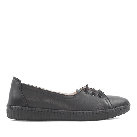 Kadın Siyah Bağcıklı Deri Ayakkabı