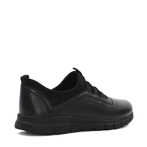 Kadın Siyah Bağcıklı Deri Ayakkabı