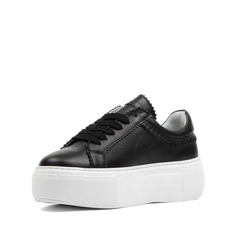 Kadın Siyah Bağcıklı Kalın Tabanlı Deri Sneaker