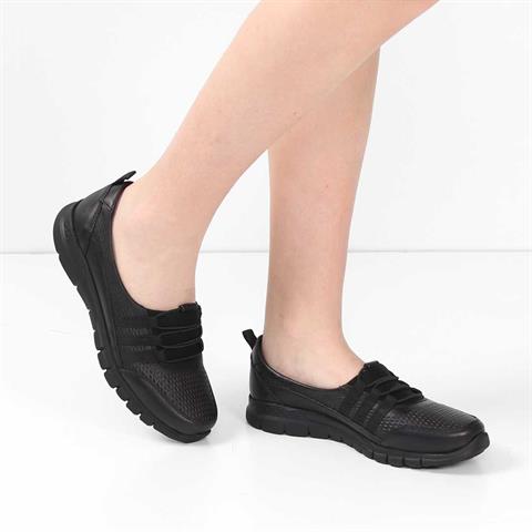 Kadın Siyah Kalın Tabanlı Deri Ayakkabı