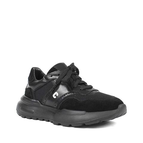 Kadın Siyah Bağcıklı Kalın Tabanlı Süet Deri Sneaker