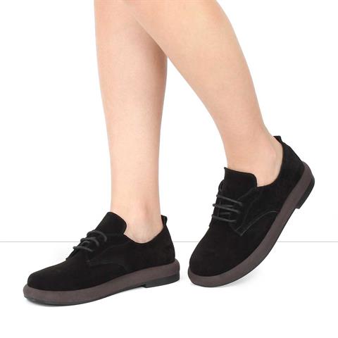 Kadın Siyah Bağcıklı Kalın Tabanlı Süet Deri Ayakkabı