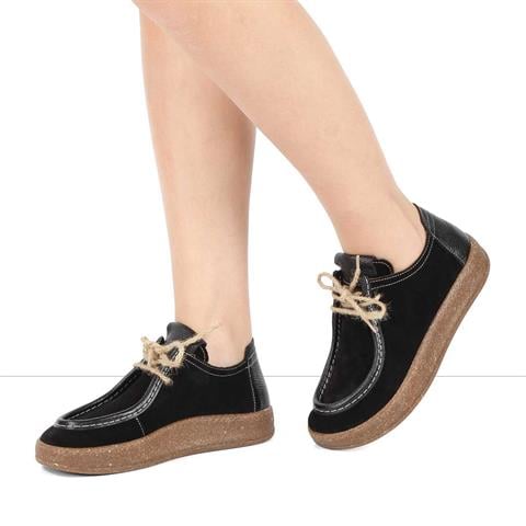 Kadın Siyah Bağcıklı Kalın Tabanlı Süet Deri Ayakkabı