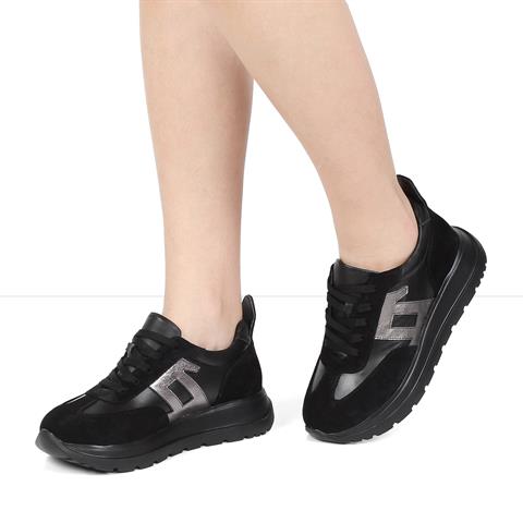 Kadın Siyah Bağcıklı Kalın Tabanlı Süet Deri Sneaker