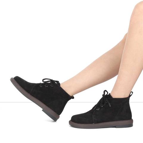 Kadın Siyah Bağcıklı Süet Deri Bot