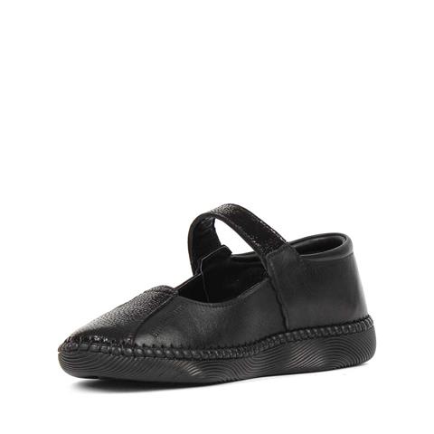 Kadın Siyah Bantlı Önü Kapalı Deri Ayakkabı